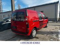 Gebraucht Renault Kangoo 86 PS (63 kW) 2010 Rot Van / Kleinbus