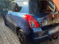 Second-hand Suzuki Swift 94 CP (69 kW) 2008 Albastru Hatchback