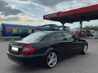 Gebraucht Mercedes E280 190 PS (139 kW) 2006 Schwarz Limousine