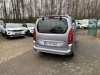 Gebraucht Opel Combo Life Ultimate 131 PS (96 kW) 2023 Silber Kombi