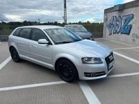 Gebraucht Audi A3 Sportback Attraction 140 PS (102 kW) 2011 Silber Kleinwagen