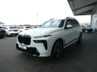 Gebraucht BMW X7 M Sport 352 PS (258 kW) 2025 Weiß SUV