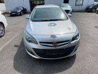 Gebraucht Opel Astra Edition 95 PS (69 kW) 2013 Silber Limousine