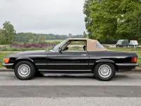 Gebraucht Mercedes SL380 155 PS (114 kW) 1983 Schwarz Cabrio