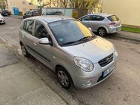 Gebraucht Kia Picanto Start 63 PS (46 kW) 2010 Silber Kleinwagen