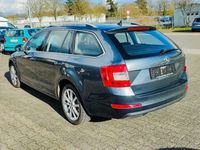 gebraucht Skoda Octavia Style Navi Teilleder Shz Alu Keyless Klima ATemp