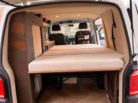 Gebraucht VW Transporter 102 PS (75 kW) 2018 Weiß Van