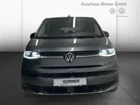Gebraucht VW Multivan Edition 150 PS (110 kW) 2023 Grau Van / Kleinbus