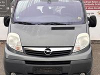 Gebraucht Opel Vivaro 114 PS (83 kW) 2012 Stahlgrau Van / Kleinbus