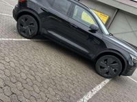 Gebraucht Volvo XC40 Plus 163 PS (119 kW) 2025 Schwarz SUV