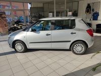 Używany Skoda Fabia Special 86 KM (63 kW) 2011 Srebrny Coupe