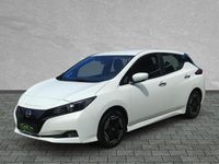 Gebraucht Nissan Leaf Acenta 110 kW (150 PS) 2022 Arctic solid white Kleinwagen