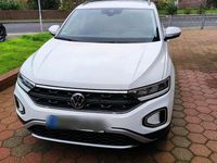 Gebraucht VW T-Roc Move 110 PS (80 kW) 2023 Weiß SUV