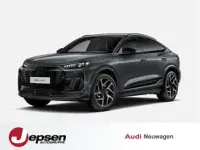 Neu Audi e-tron 225 kW (306 PS) 2026 Grau (daytonagrau perleffekt) SUV