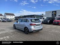 Gebraucht Mercedes B180 Progressive 136 PS (100 kW) 2024 Lack hightechsilber Van / Kleinbus