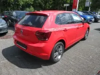 Gebraucht VW Polo Beats 116 PS (85 kW) 2021 Flashrot Limousine