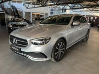 Gebraucht Mercedes E300 Avantgarde 306 PS (225 kW) 2022 Metalliclack hightechsilber Kombi