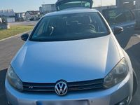 Gebraucht VW Golf VI 105 PS (77 kW) 2011 Grau Kleinwagen