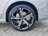 Gebraucht Volvo V60 145 PS (106 kW) 2025 Kombi