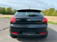 Gebraucht Kia Ceed 125 PS (91 kW) 2011 Schwarz Kleinwagen