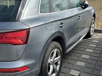 Gebraucht Audi Q5 163 PS (119 kW) 2017 Grau SUV