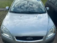 Gebraucht Ford Focus 101 PS (74 kW) 2005 Grau Limousine