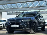 Gebraucht BMW iX3 Shadowline 210 kW (286 PS) 2023 M carbonschwarz (metallic) SUV