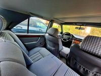 Brugt Mercedes E220 150 HK (110 kW) 1995 Blå Sedan