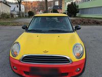 Second-hand Mini Cooper 95 CP (69 kW) 2009 Galben Hatchback