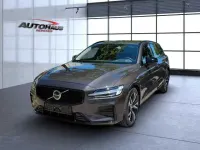 Gebraucht Volvo V60 145 PS (106 kW) 2024 Kombi