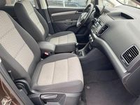 Gebraucht VW Sharan Trendline 140 PS (102 kW) 2012 Braun Van / Kleinbus