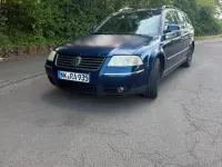 Gebraucht VW Passat 131 PS (96 kW) 2005 Blau Kombi