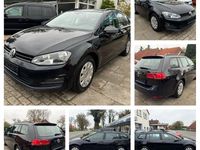 Gebraucht VW Golf VII Trendline 110 PS (80 kW) 2015 Schwarz Kombi
