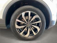 Gebraucht VW T-Roc Style 150 PS (110 kW) 2024 Weiß SUV