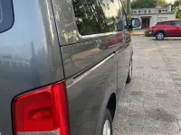 Gebraucht VW Caravelle 179 PS (131 kW) 2010 Grün Van