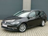 Gebraucht VW Golf VII 131 PS (96 kW) 2020 Schwarz metallic Kombi