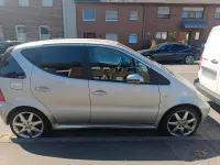 Używany Mercedes A210 140 KM (102 kW) 2003 Srebrny Sedan/Limuzyna