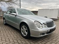 Gebraucht Mercedes E220 150 PS (110 kW) 2006 Silber Limousine