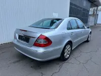 Usata Mercedes E280 190 CV (139 kW) 2006 Argento Berlina