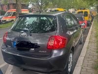 Gebraucht Toyota Auris 91 PS (66 kW) 2008 Grau Kleinwagen