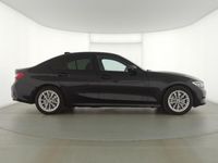 gebraucht BMW 330e xDrive Advantage