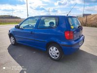 Gebraucht VW Polo 60 PS (44 kW) 2001 Blau Limousine