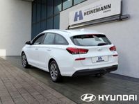 gebraucht Hyundai i30 Kombi 1.4 T-GDI Trend Sitzheizung PDC AHK