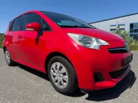 Gebraucht Toyota Verso-S 99 PS (72 kW) 2011 Rot Van / Kleinbus
