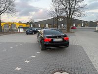 Gebraucht BMW 320 174 PS (127 kW) 2010 Schwarz Limousine