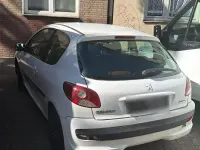 Gebraucht Peugeot 206+ 60 PS (44 kW) 2010 Andere farben Kleinwagen