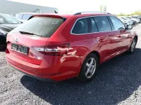 Gebraucht Skoda Superb Premium Edition 150 PS (110 kW) 2019 Velvet red metallic velvet red metallic Kombi