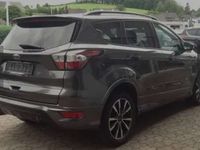 gebraucht Ford Kuga Kuga1.5 EcoBoost 4x4 Aut. Black