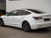 gebraucht Tesla Model 3 Long Range AWD *innen weiß*