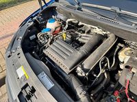 Gebraucht VW Caddy 110 PS (80 kW) 2016 Blau Van / Kleinbus